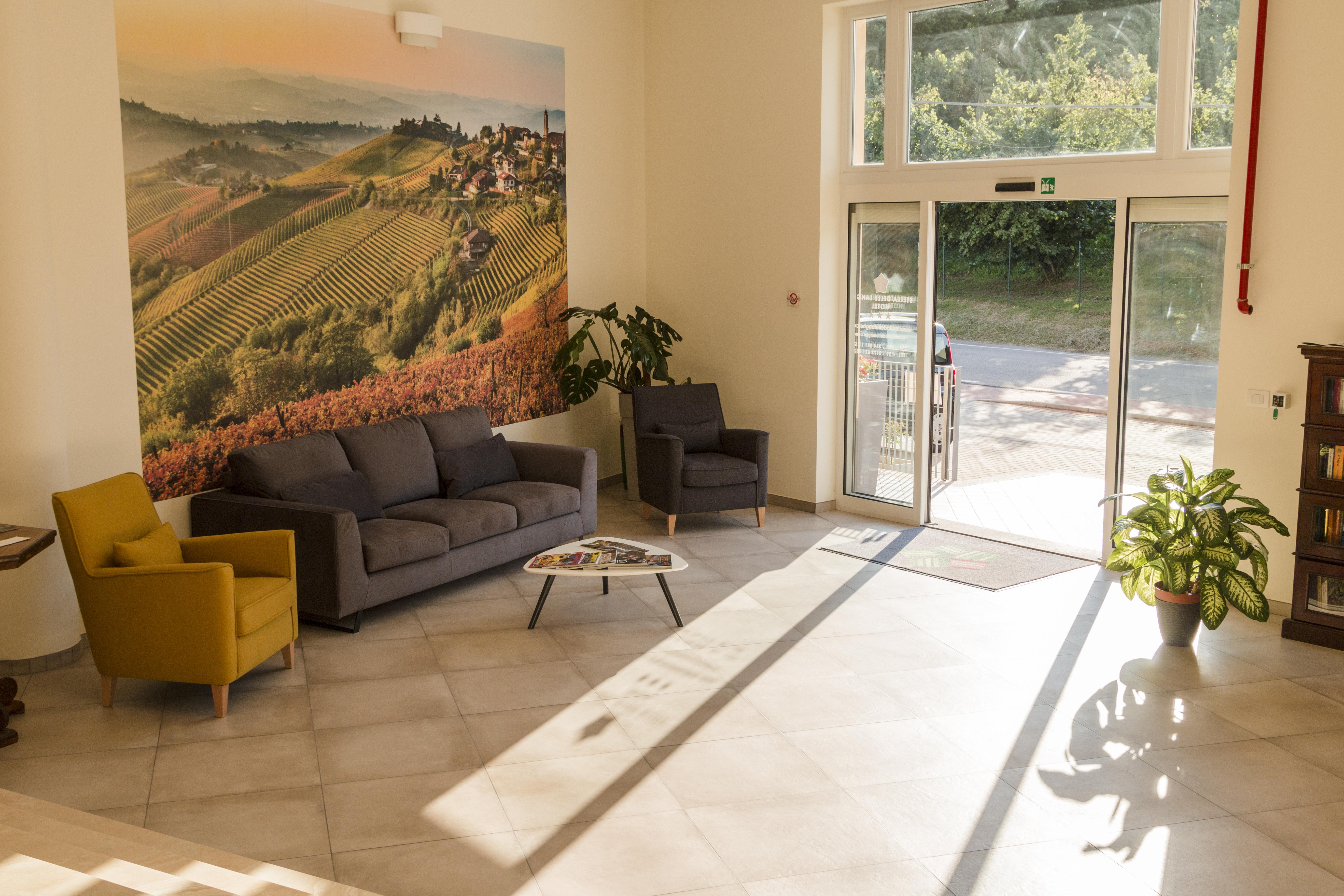 Hotel & Wellness Stella Delle Langhe Govone Exterior foto